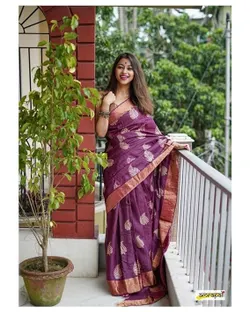 Exquisite Tussar Silk Saree with Luxurious Zari Border, Rich Pallu, and Blouse Piece