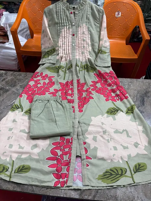 Soft Mul Cotton Kurti with Attached Lining – Breathable & All-Day Comfort