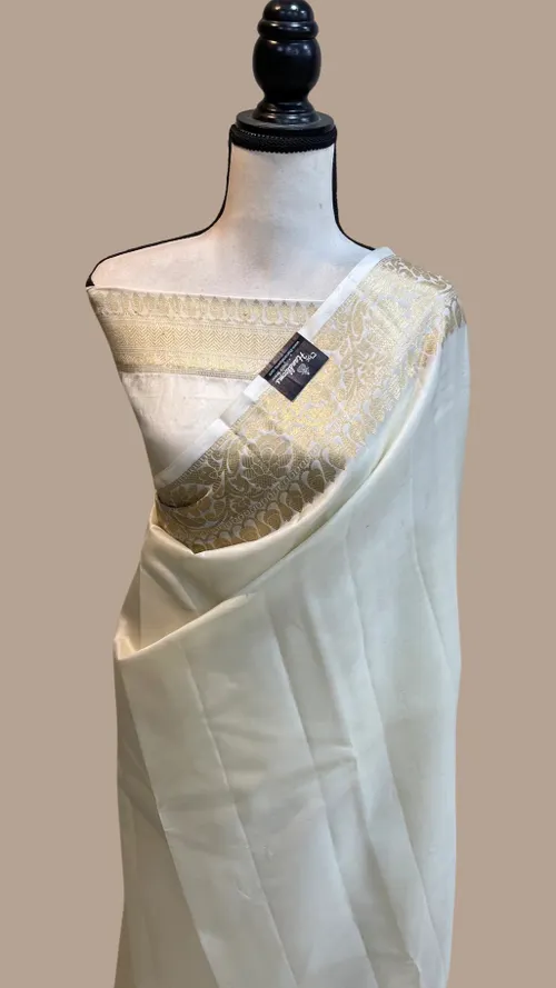 Handcrafted Katan Silk Saree with Traditional Jacquard Border Detailing