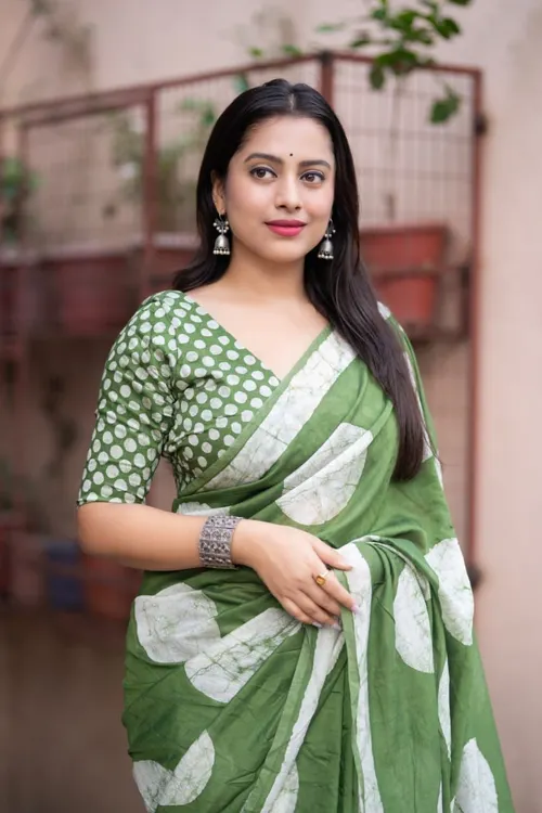Pure Chanderi Cotton With Hand Batik Polka Designs Saree