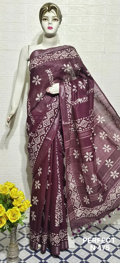 Women's Cotton Slub Batik Printed Saree with Unstitched Blouse Piece 