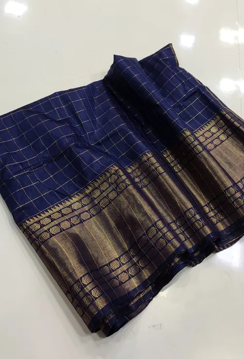 Elegant Maheshwari Semi-Silk Saree with Reddish Zari Weaving