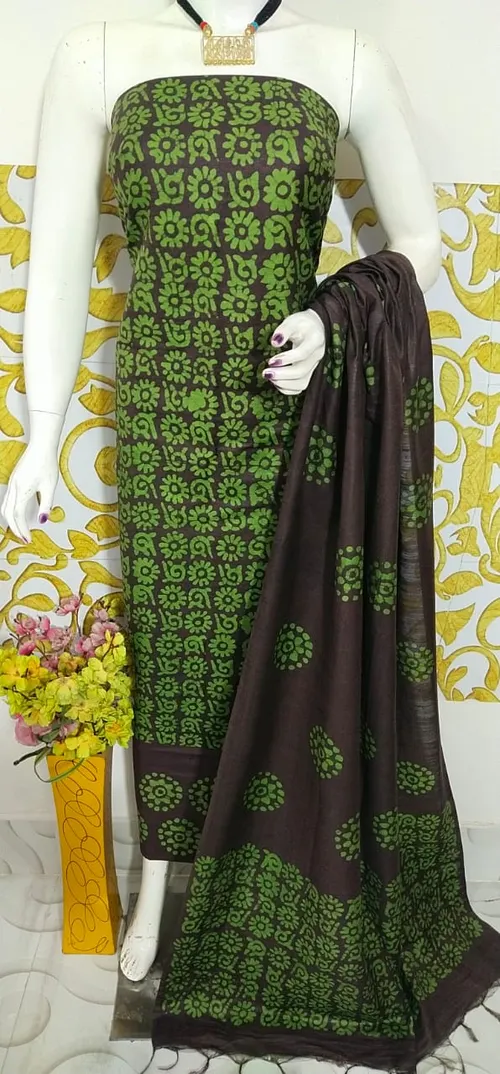 Royal Katan Silk Suit with Traditional Salab Batik