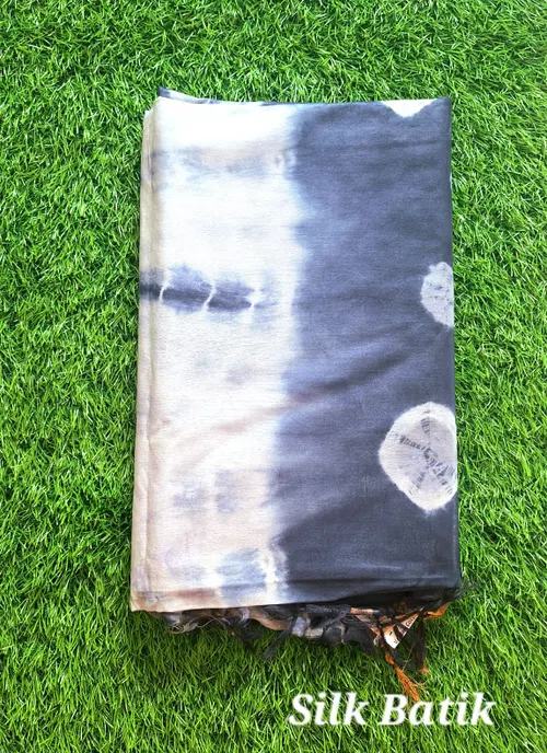 Beautiful Dye n Tie Shibori Silk Batik Printed Saree