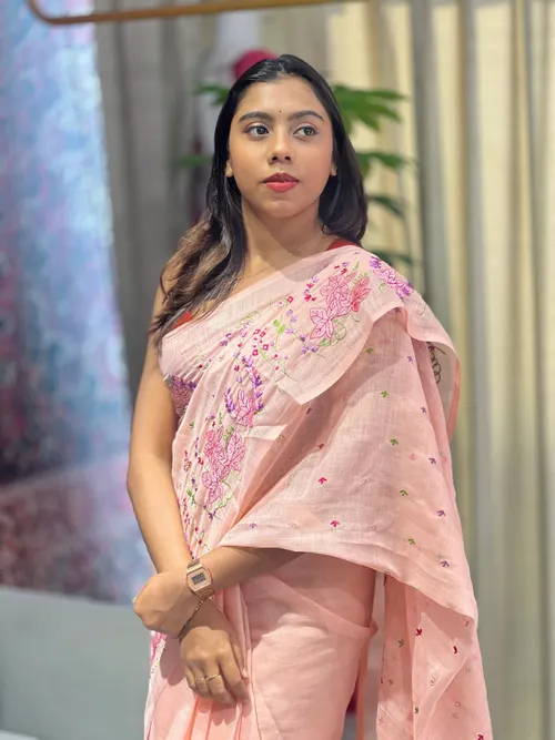 Soft Slub Cotton Saree with Zari Border – Beautiful Floral Embroidery Work Saree