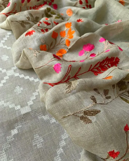  Elegant Flora Linen Suit Collection