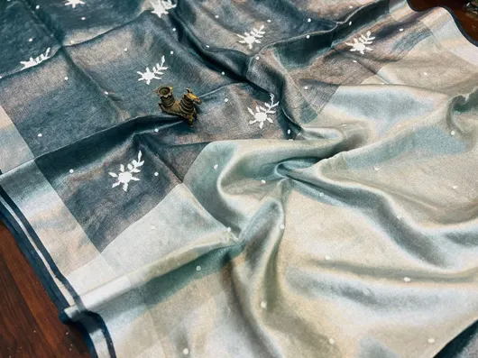 Soft Metallic Tissue Jari Linen Floral Motif Saree
