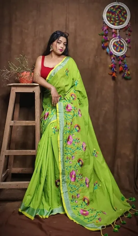Luxurious Linen Embroidery Sarees with Zari Border