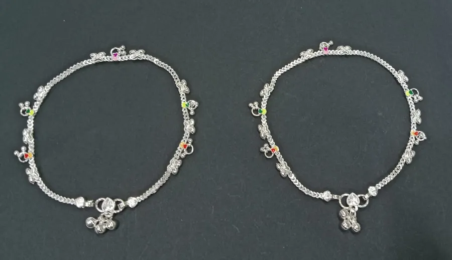 Multi-Color Enhanced Lightweight Eye-Catching Anklets for Casual and Every Occasion for Girls and Women