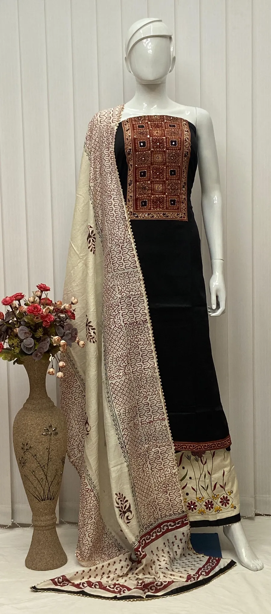 High-Quality Glaze Cotton With Ajrakh Print Salwar