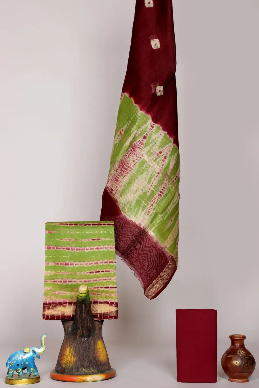 Exquisite Hand Block Print Salwar Kameez: Artistic & Stylish Salwar