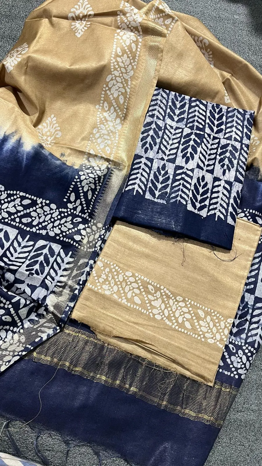 Floral Hand Batik Printed Top & Dupatta Kota Salwar