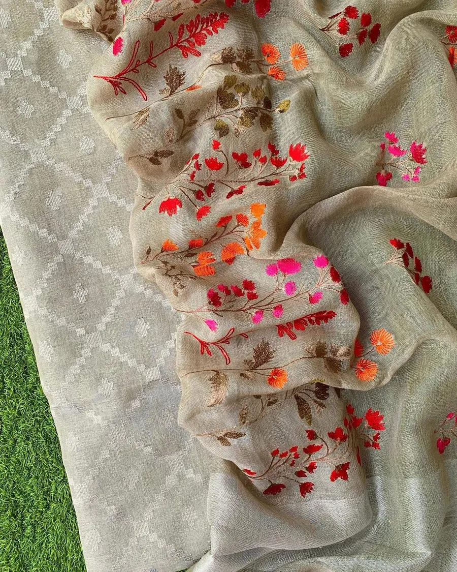  Elegant Flora Linen Suit Collection