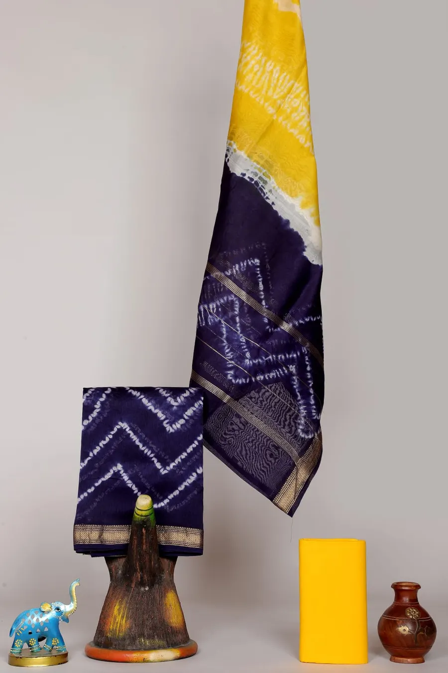 Exquisite Hand Block Print Salwar Kameez: Artistic & Stylish Salwar