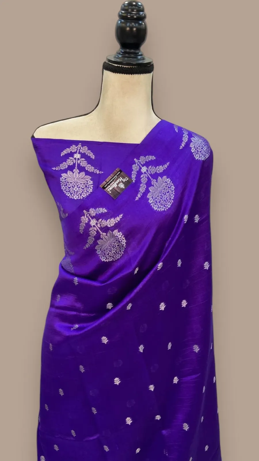 Elegant Banarasi Georgette Soft touch Silk Sarees 