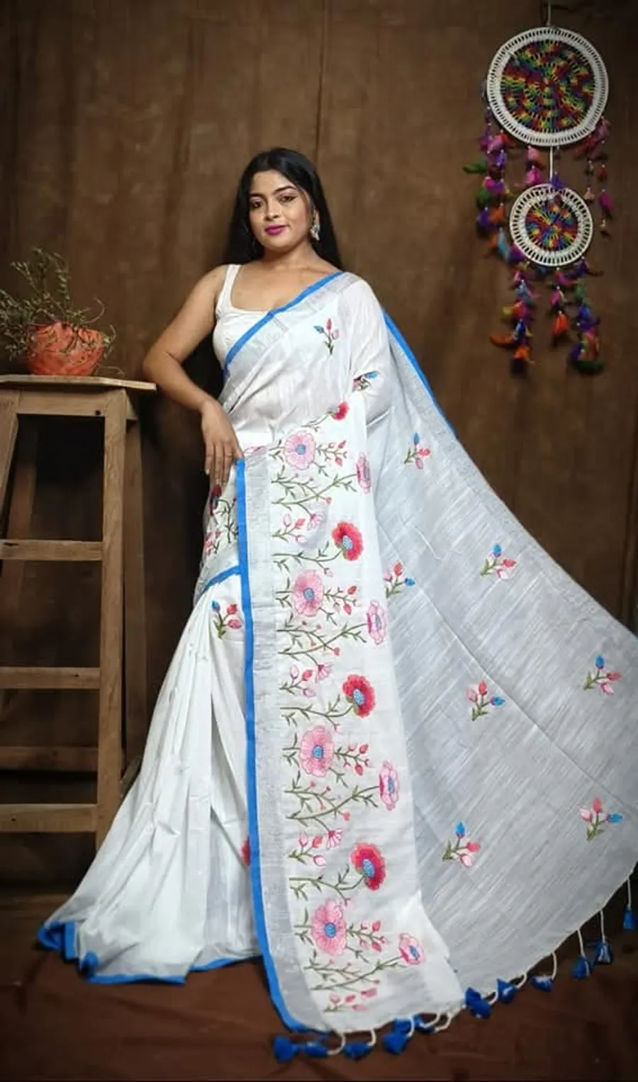 Linen Embroidered Sarees Exclusive Design with Zari Border